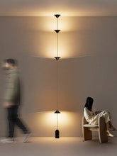 Carregar imagem no visualizador da galeria, Keilana Floor To Ceiling Lamp
