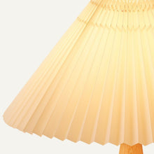 Carregar imagem no visualizador da galeria, Kishel Table Lamp