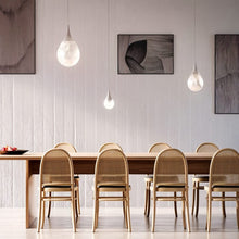 Carregar imagem no visualizador da galeria, Lacrima Alabaster Pendant Light
