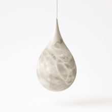 Carregar imagem no visualizador da galeria, Lacrima Alabaster Pendant Light