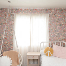 Carregar imagem no visualizador da galeria, Lollie Wallpaper by Thread Mama