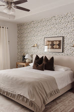 Carregar imagem no visualizador da galeria, Lancaster Wallpaper by Aubrey Fairchild