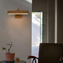 Carregar imagem no visualizador da galeria, Mayim Outdoor Wall Lamp