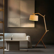 Carregar imagem no visualizador da galeria, Meraku Floor Lamp