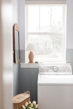 Carregar imagem no visualizador da galeria, Serena Wallpaper by Melissa Johnson Design