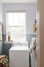 Carregar imagem no visualizador da galeria, Serena Wallpaper by Melissa Johnson Design