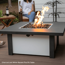 Carregar imagem no visualizador da galeria, Modern Blaze 42-Inch Square Fire Pit Table (SAFTS4624ST)