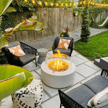Carregar imagem no visualizador da galeria, Modern Blaze Oblica Round Concrete Fire Pit Table