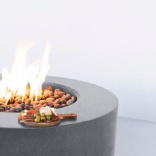 Carregar imagem no visualizador da galeria, Modern Blaze Oblica Round Concrete Fire Pit Table