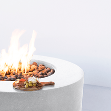 Carregar imagem no visualizador da galeria, Modern Blaze Oblica Round Concrete Fire Pit Table