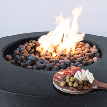 Carregar imagem no visualizador da galeria, Modern Blaze Oblica Round Concrete Fire Pit Table