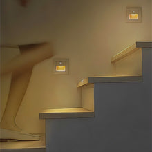 Load image into Gallery viewer, Noa Stair Light