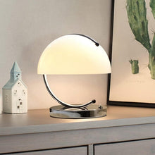 Load image into Gallery viewer, Nostal Table Lamp