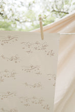 Carregar imagem no visualizador da galeria, Bennet Wallpaper by Of Lilies and Fields