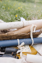 Carregar imagem no visualizador da galeria, Bennet Wallpaper by Of Lilies and Fields