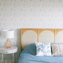 Carregar imagem no visualizador da galeria, Austen Wallpaper by Of Lilies and Fields