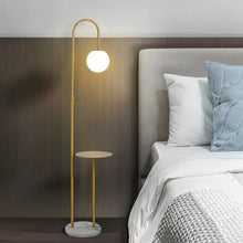 Carregar imagem no visualizador da galeria, Okul Floor Lamp With Smart Side Table