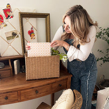 Carregar imagem no visualizador da galeria, Woven Hanging File Basket