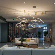Carregar imagem no visualizador da galeria, Oris Chandelier