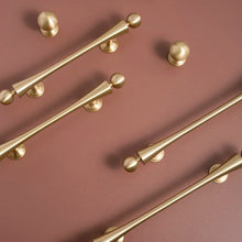 Carregar imagem no visualizador da galeria, Palah Knob & Pull Bar