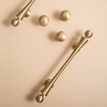 Carregar imagem no visualizador da galeria, Palah Knob & Pull Bar