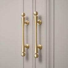 Carregar imagem no visualizador da galeria, Palah Knob & Pull Bar