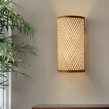 Carregar imagem no visualizador da galeria, Pelon Wall Lamp