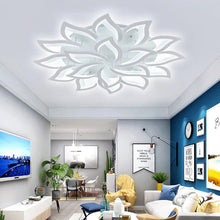 Carregar imagem no visualizador da galeria, Phool Ceiling Light