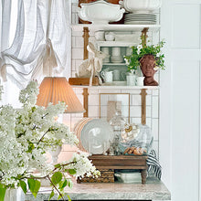 Carregar imagem no visualizador da galeria, Bronze Goddess Statue Outdoor Planter