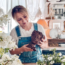 Carregar imagem no visualizador da galeria, Bronze Goddess Statue Outdoor Planter