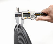 Load image into Gallery viewer, Round Cast Iron Cooking Plate