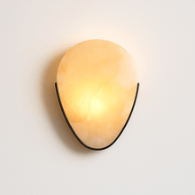 Carregar imagem no visualizador da galeria, Ritu Alabaster Wall Sconce