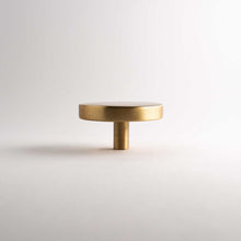 Cargar imagen en el visor de la galería, Rondelle, Solid Brass Cabinet Knobs