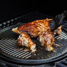 Load image into Gallery viewer, Round Cast Iron Cooking Plate