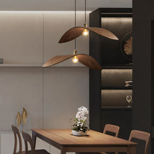 Carregar imagem no visualizador da galeria, Ruth Pendant Light