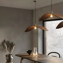 Carregar imagem no visualizador da galeria, Ruth Pendant Light