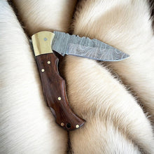 Cargar imagen en el visor de la galería, Custom Handmade Damascus Steel Pocket Knife with Rosewood Handle