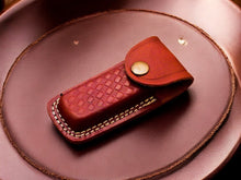 Carregar imagem no visualizador da galeria, Custom Handmade Damascus Steel Pocket Knife with Bone Handle