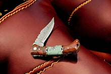 Cargar imagen en el visor de la galería, Custom Handmade Damascus Pocket Knife – Epoxy Resin Handle