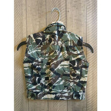 Load image into Gallery viewer, ORIGINAL BRAND GS115 NEW COLLECTION TODDLERS SLEEVELESS CAMO JACKET SIZE 3T