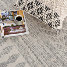 Load image into Gallery viewer, Chinnor Area Rug - Promo