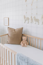 Carregar imagem no visualizador da galeria, Lyle Wallpaper by Megan Cabaj