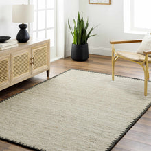 Carregar imagem no visualizador da galeria, Ayumu Beige Hand Woven Wool Area Rug