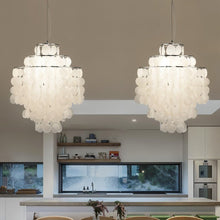 Carregar imagem no visualizador da galeria, Sdafa Shell Cluster Chandelier