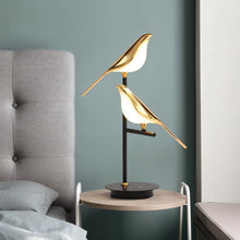 Load image into Gallery viewer, Swallow Table Lamp