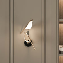 Carregar imagem no visualizador da galeria, Swallow Wall Lamp