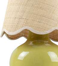 Carregar imagem no visualizador da galeria, Theisseil Olive Green Table Lamp