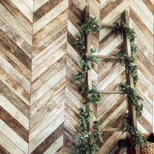 Carregar imagem no visualizador da galeria, Courtney Wallpaper