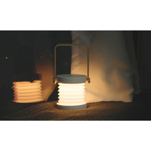 Carregar imagem no visualizador da galeria, USB Rechargeable & Portable Lamp with Foldable LED Light Feature