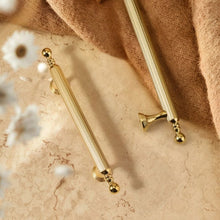 Load image into Gallery viewer, Venka Knob & Pull Bar